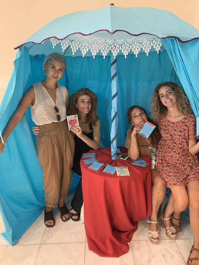 Lydia Venieri, Odett, Sozita, Lydia and Elli