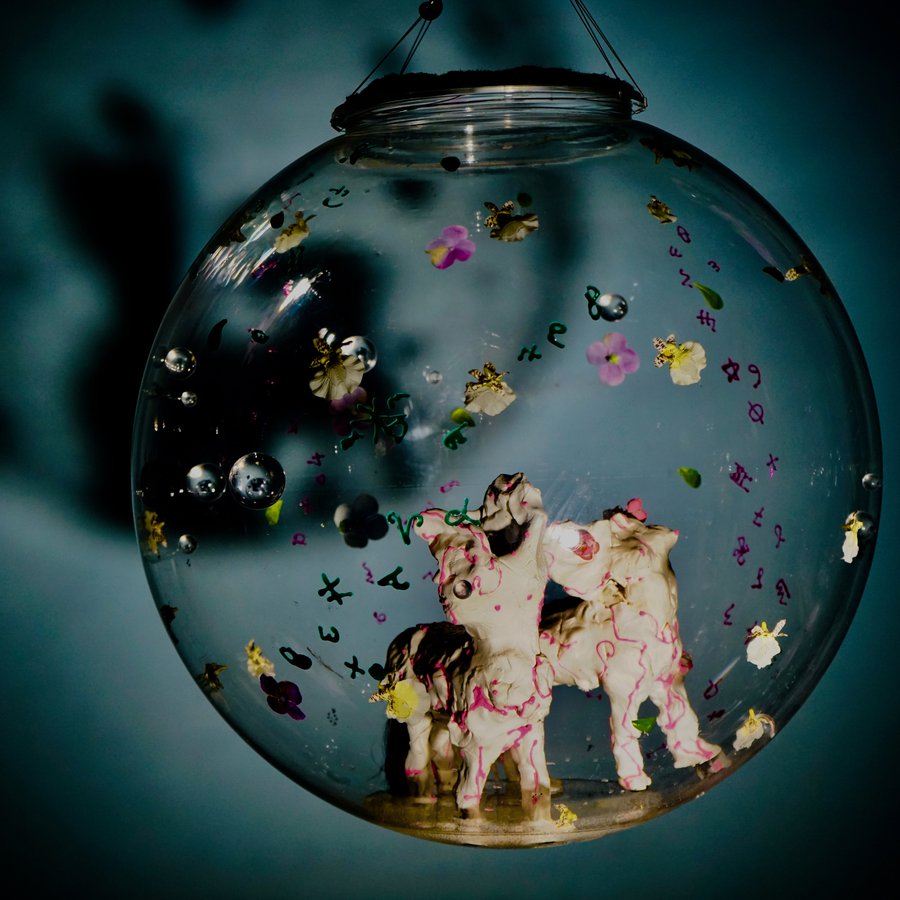 Lydia Venieri, White Centaurs